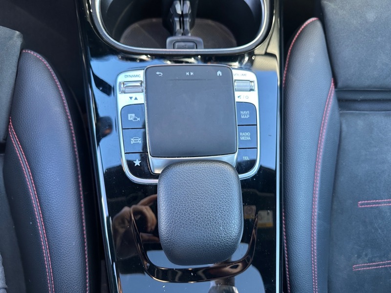 Image Mercedes-Benz CLASSE A A 180 Compacte  Classe A 180 AMG Line A 180 Compacte